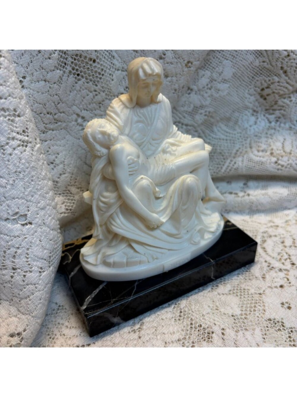 Vintage Italian Pietà Sculpture by Ruggeri, Madonna & Christ, Marble Base, Made - Picture 3 of 8